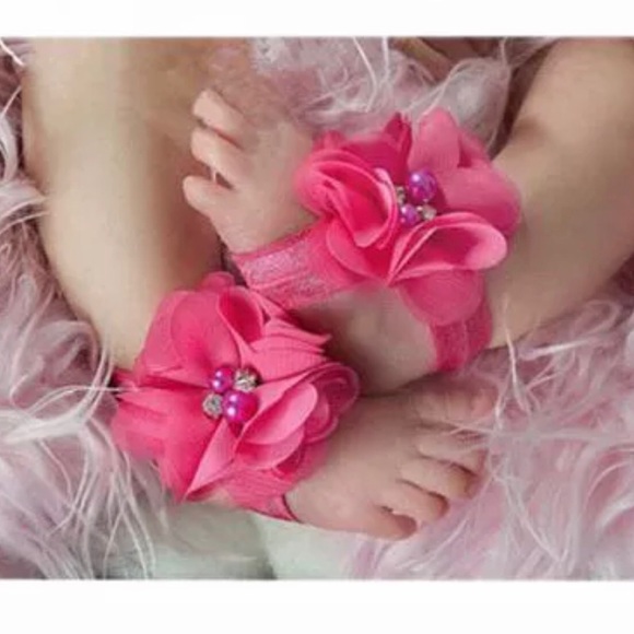 NWT Baby Girl Bare Foot Sandals ✨BOGO - Picture 1 of 5